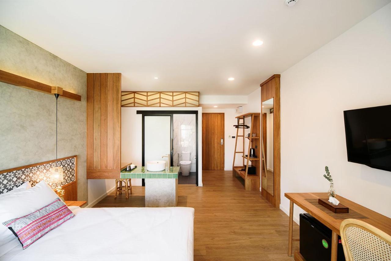 Himku Hotel - Adult Only Chiang Mai Buitenkant foto