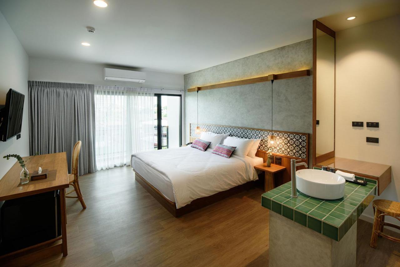 Himku Hotel - Adult Only Chiang Mai Buitenkant foto