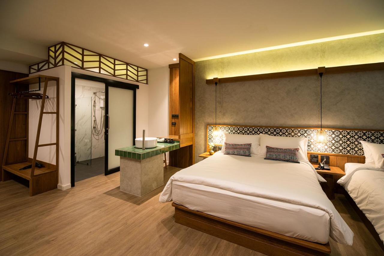 Himku Hotel - Adult Only Chiang Mai Buitenkant foto